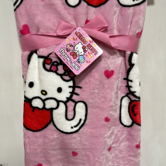 Sold - Picture 2 of 7